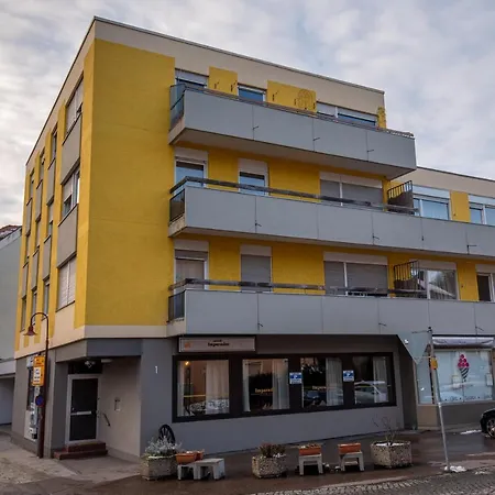 Roessle Hotel 2*